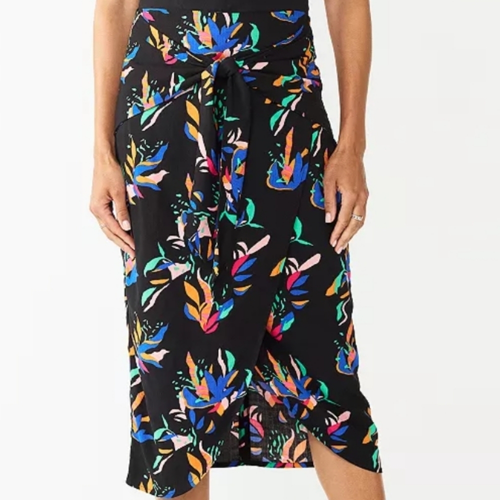 Nine West Black Floral Wrap Sarong Style Skirt